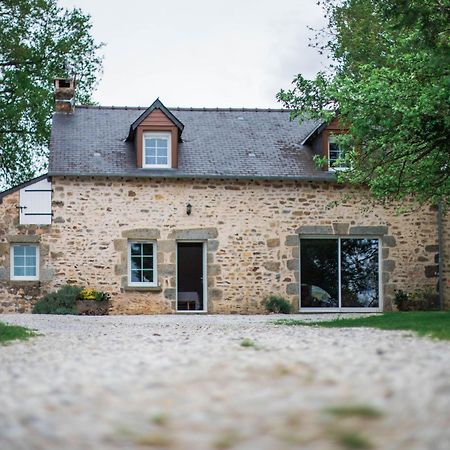 Gîte Saint-Léonard-des-Bois, 5 pièces, 7 personnes - FR-1-410-179 Esterno foto