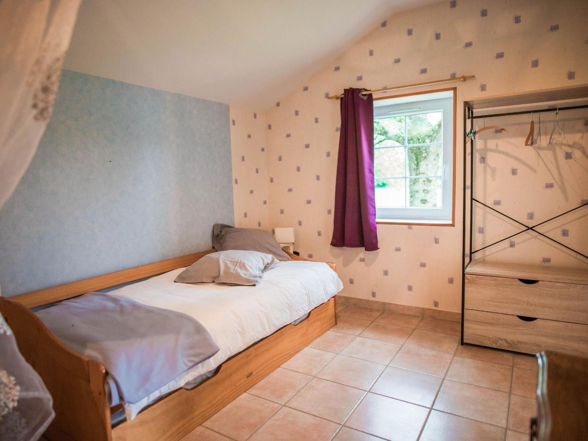 Gîte Saint-Léonard-des-Bois, 5 pièces, 7 personnes - FR-1-410-179 Esterno foto